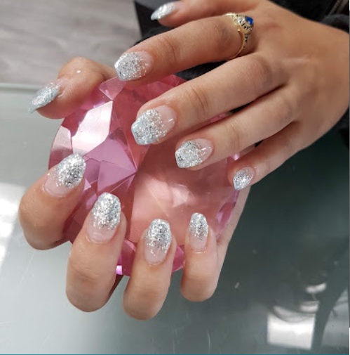 Nail design at Elsewhere Beauty Lounge